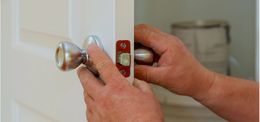 AAA Locksmiths For lock Replacement in Miramar, Florida